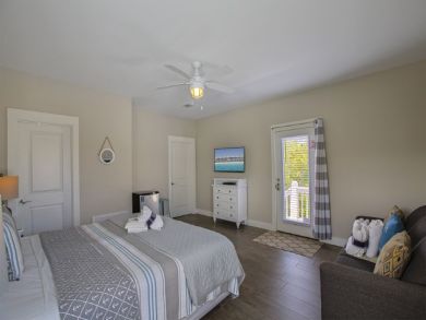 Miramar Beach Luxury Vacation Home Main House & Guest House