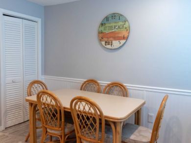 Siesta Key Two Bedroom Vacation Condo Steps to the Beach