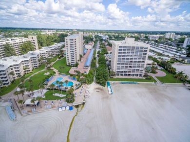 Siesta Key Two Bedroom Vacation Condo Steps to the Beach