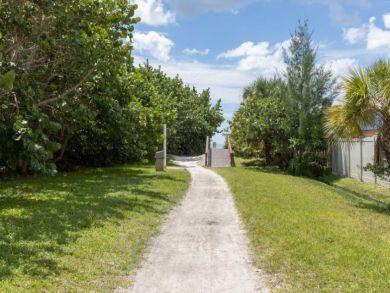 Siesta Key Two Bedroom Vacation Condo Steps to the Beach