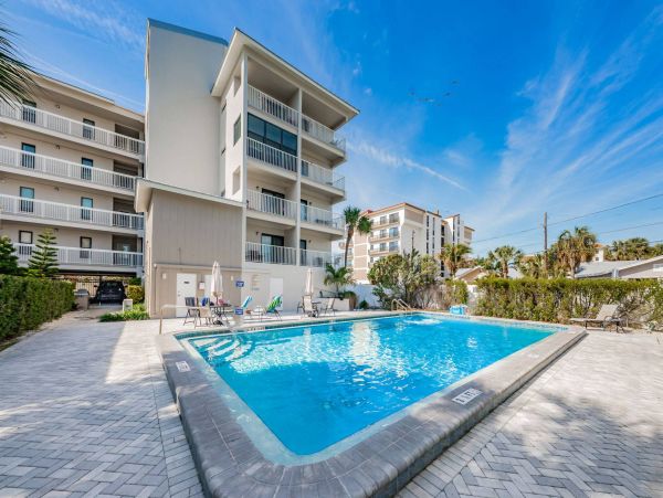 Gulf Front Clearwater Vacation Condo Gulf Views 2 Bedrooms