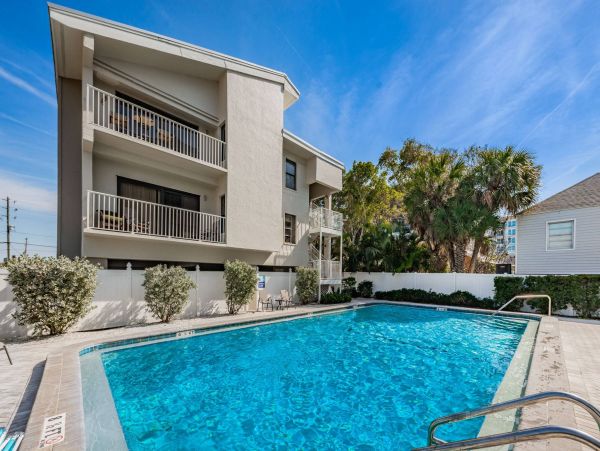 Gulf Front Clearwater Vacation Condo Gulf Views 2 Bedrooms