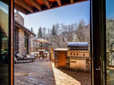 Seven Bedroom Luxury Aspen Ski Lodge
