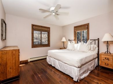 Seven Bedroom Luxury Aspen Ski Lodge