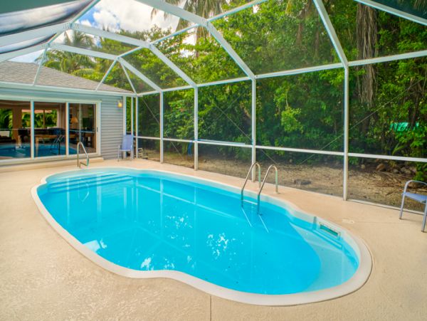 Bay Front Captiva Home Gorgeous Views and Pool Sleeps Six