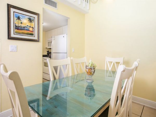 Direct Beachfront Privately Owned Resort Beach Condo