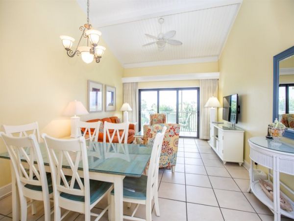 Direct Beachfront Privately Owned Resort Beach Condo