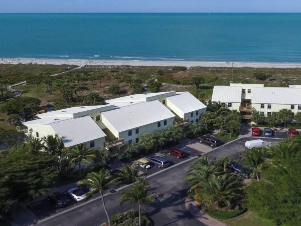 Direct Beachfront Privately Owned Resort Beach Condo