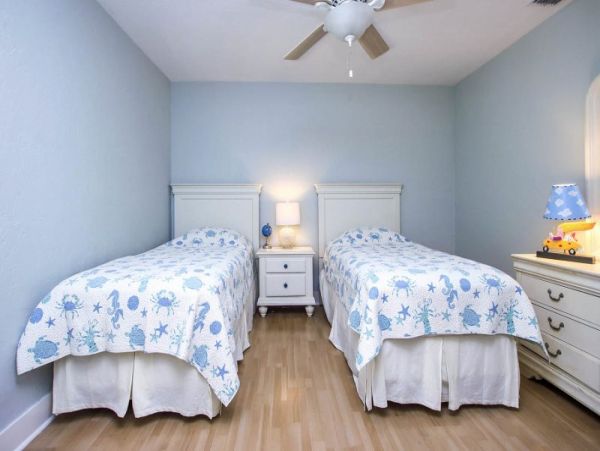 Captiva Two Bedroom Walk to Beach Vacation Home Sleeps Six