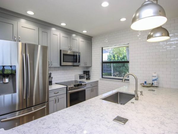 Captiva Two Bedroom Walk to Beach Vacation Home Sleeps Six