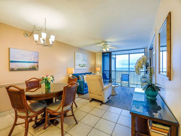 What A Dreamy Beachfront Vacation Condo.