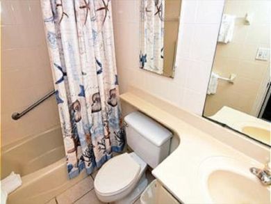 Privately owned Sundial unit, no resort amenities