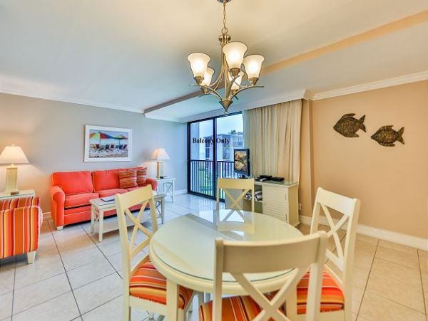 Private Sundial unit does not have full resort access