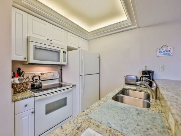 Private Sundial unit does not have full resort access