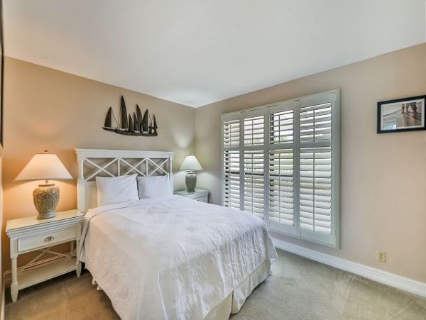Private Sundial unit does not have full resort access