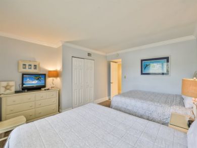 SANIBEL CONDO WITH PARTIAL GULF VIEW