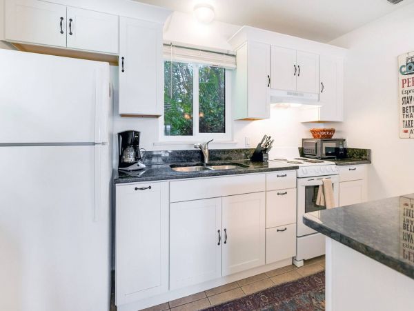 Sanibel Home 912840