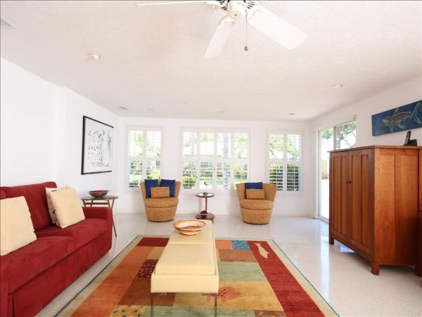 Short Walk to Beach Siesta Key Vacation Home Two Bedroom
