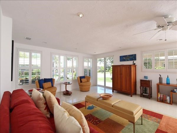 Short Walk to Beach Siesta Key Vacation Home Two Bedroom