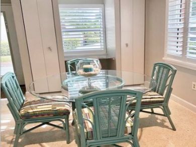 Short Walk to Beach Siesta Key Vacation Villa Two Bedroom Short Walk to Beach Siesta Key Vacation Villa Two Bedroom