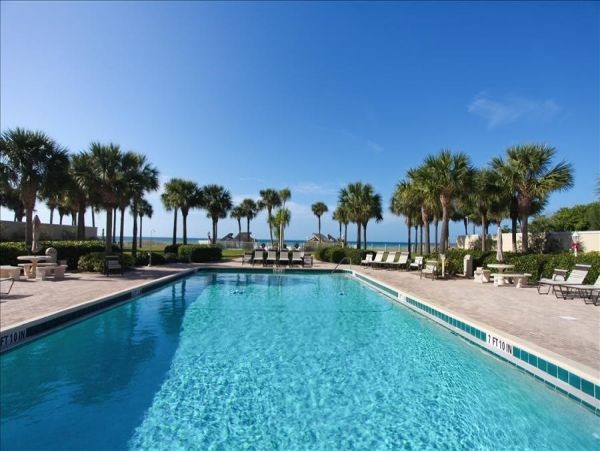 Beachside Garden View Villa