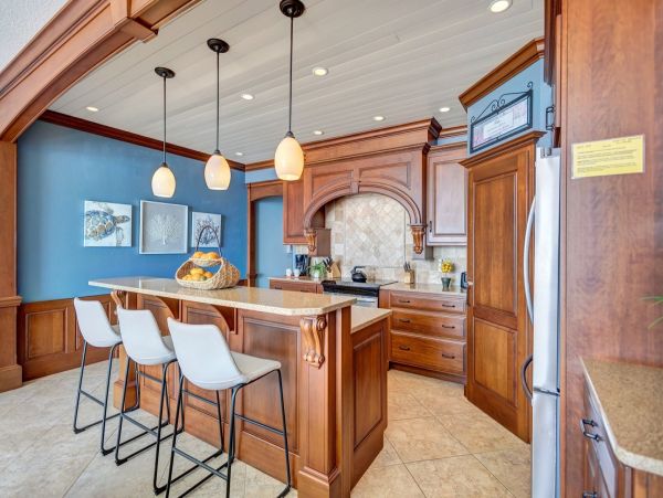 Siesta Key Beautifully Updated One-Bedroom Vacation Retreat