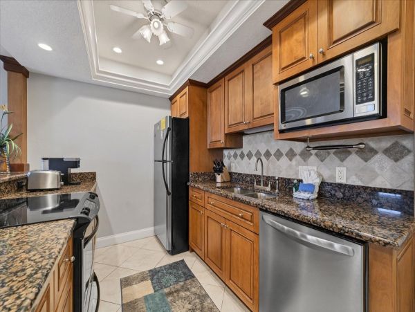 Siesta Key One Bedroom Vacation Condo with Stunning Gulf Views