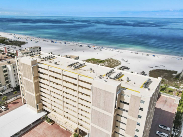 Lovely Siesta Key One Bedroom Vacation Condo