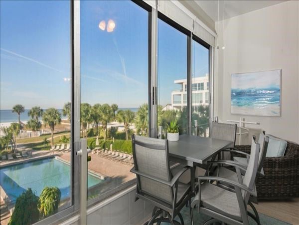 One Bedroom Luxury Vacation Rental in Siesta Key