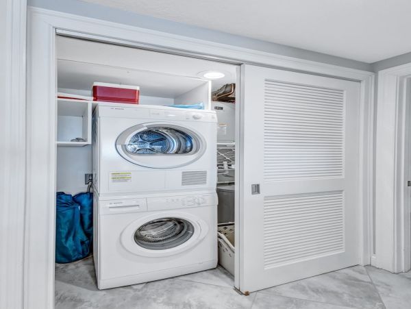 Siesta Key Condo 912879