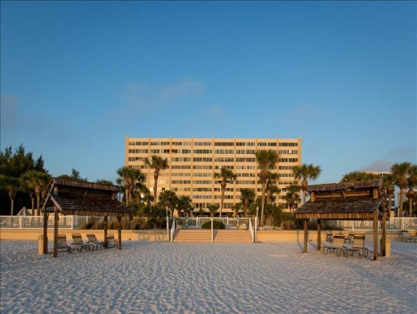 One of the Largest One Bedroom Beach Rentals Siesta Key