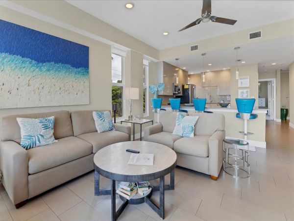 One of the Largest One Bedroom Beach Rentals Siesta Key