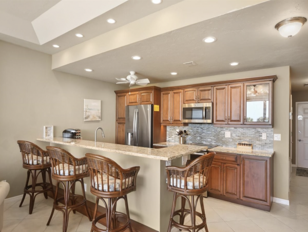 Beach View 1 Bedroom Condo on Siesta Key Beach