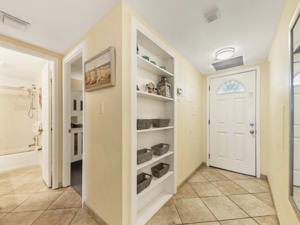 Siesta Key Condo 2 Bedrooms Sleeps 4 Pool & Ocean Views
