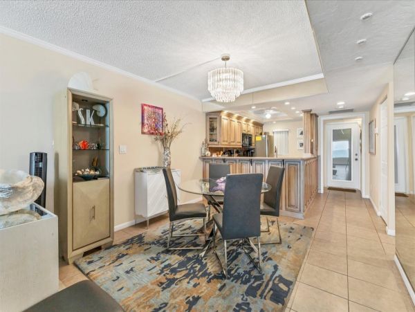 Gulf Front Two Bedroom Siesta Key Vacation Condo