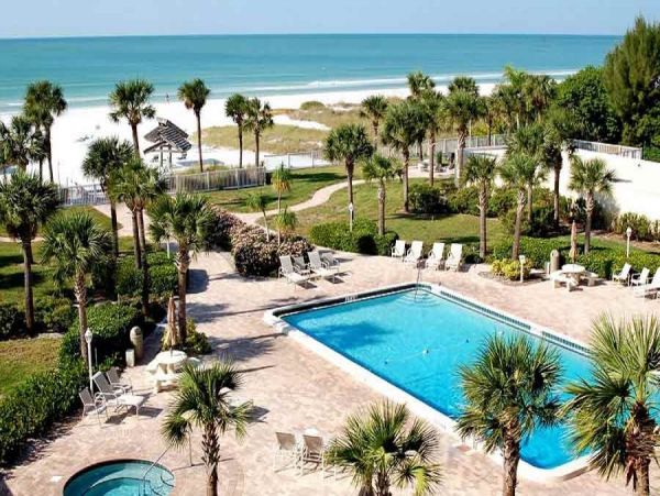 Beachfront 2 Bedroom Siesta Key Condo Sleeps 5 Guests