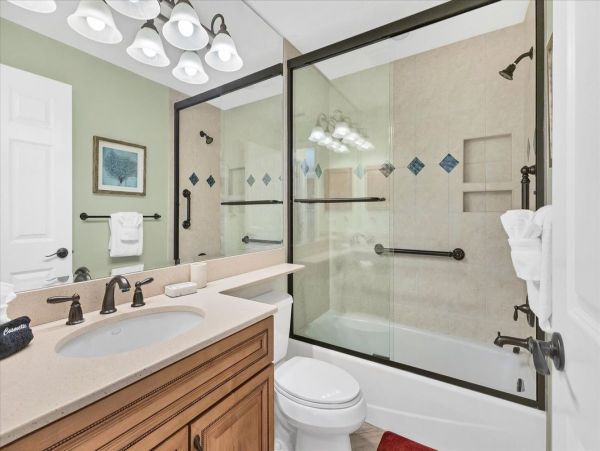 Two Bedroom Siesta Key Beachfront Pool