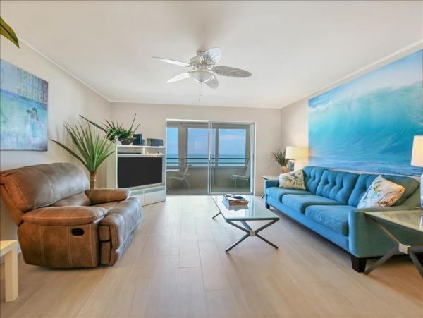 Gulf Views Siesta Key Vacation Condo Two Bedroom