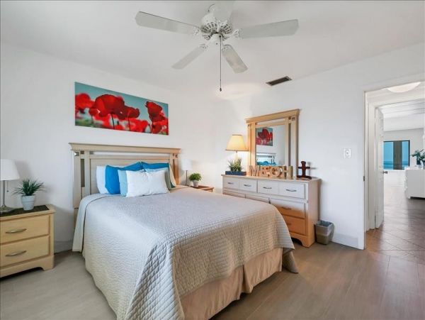 Gulf Views Siesta Key Vacation Condo Two Bedroom