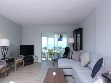 Siesta Key Vacation Condo 3 Bedrooms Sleeps 6 Full Gulf View