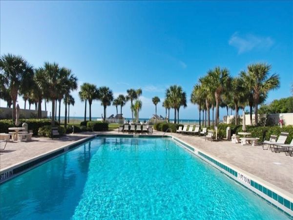 Chic Beachfront 3 Bedroom