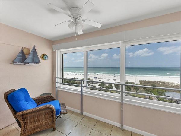 Siesta Key Gulf View Vacation Rental Luxury 2-Bedroom Beachfront Condo