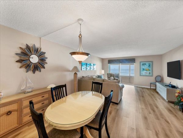 Siesta Key Gulf View Vacation Rental Luxury 2-Bedroom Beachfront Condo
