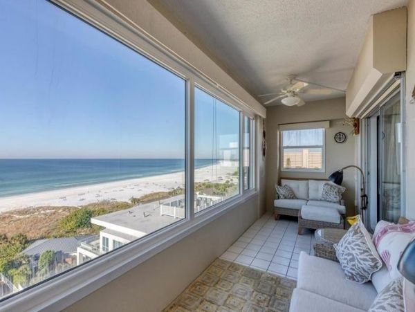 Two Bedroom Siesta Key Condo Great Views Sleeps Four Guests