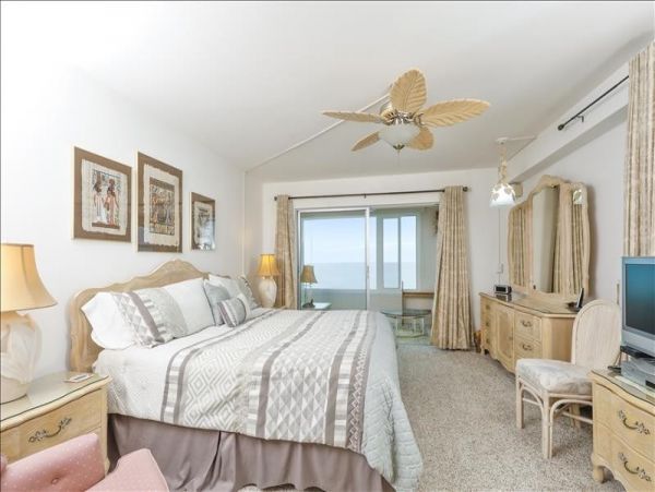 Two Bedroom Siesta Key Condo Great Views Sleeps Four Guests
