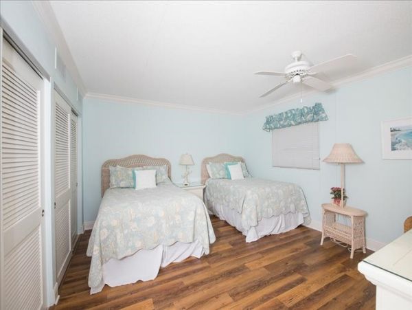 Lovely Beach Condo Siesta Key Beach