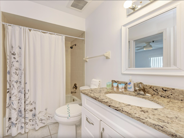 Anna Maria Island Beach Front Condo 30 Yards from the Beach
