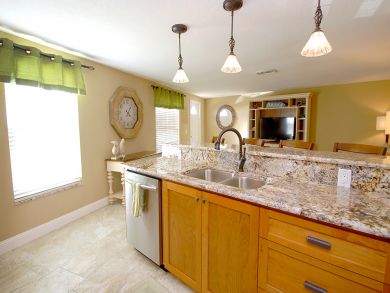 Anna Maria Island Holmes Beach Condo 912917 Anna Maria Island Holmes Beach Condo 912917
