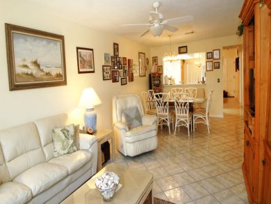 Two Bedroom Lovely Anna Maria Condo