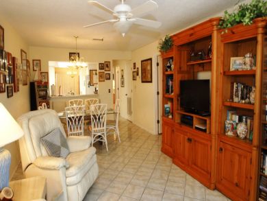 Two Bedroom Lovely Anna Maria Condo